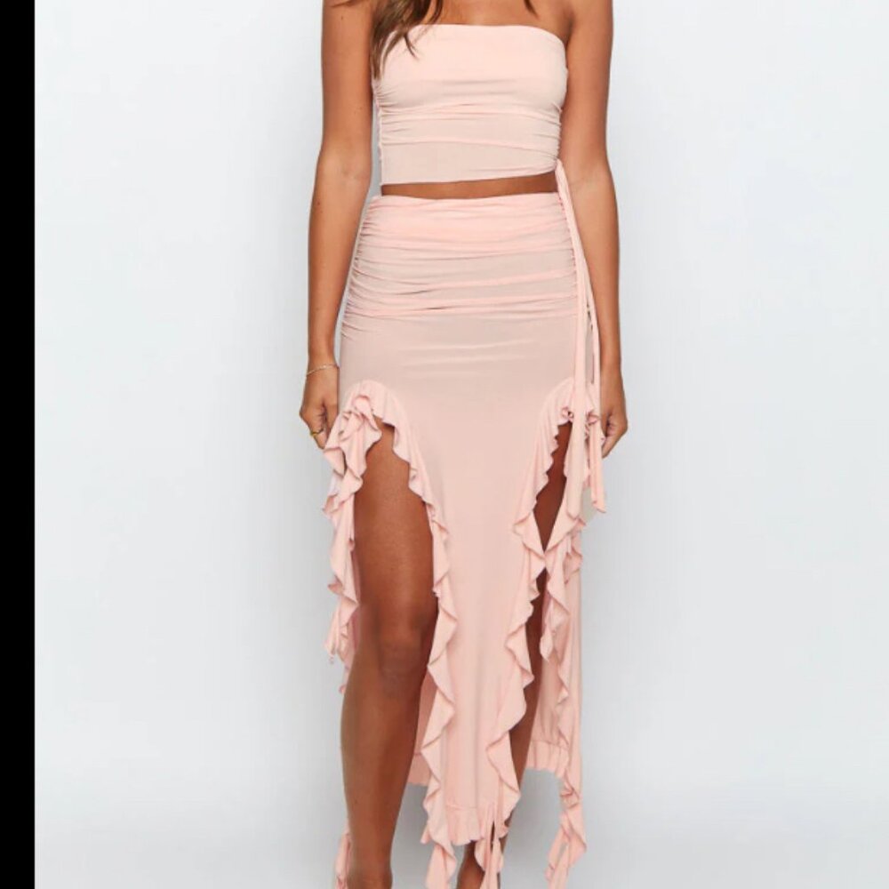 Lioness Pink Rendezvous Set NWT